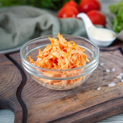 Салат Морковь с чесноком и майонезом 150г