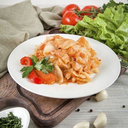 Капуста тушеная