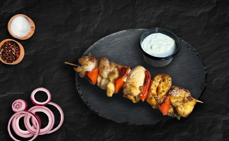 Шашлычки из куриного бедра