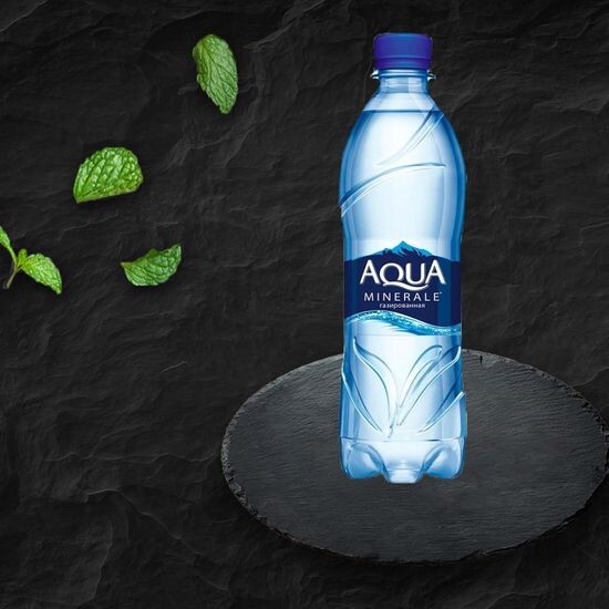 Вода Aqua Minerale с газом