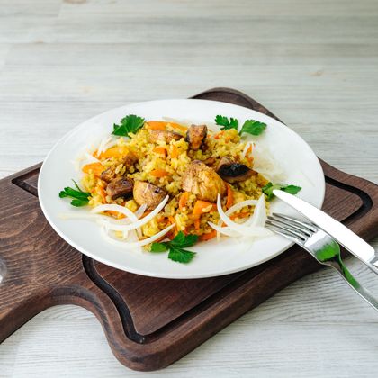 Постный плов с грибами