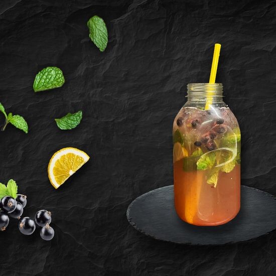 Домашний лимонад черносмородиновый