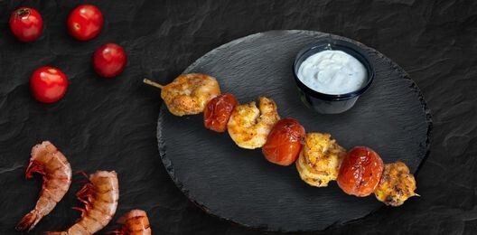 Шашлычки из креветок
