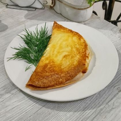 Тортилья с мясом и маринованным огурчиком