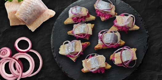 Закуска с сельдью