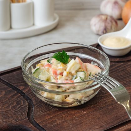 Салат крабовый с майонезом