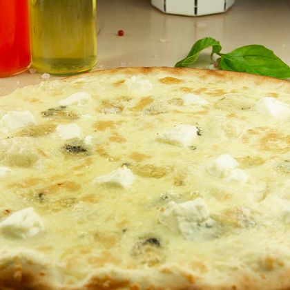 Пицца «Кватро Формаджи»