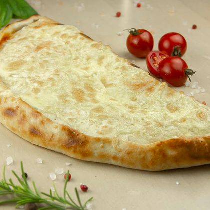 Пицца «Кальцоне Прошутто Фунги»(закрытая)