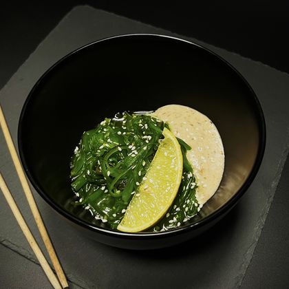 Чука с ореховым соусом