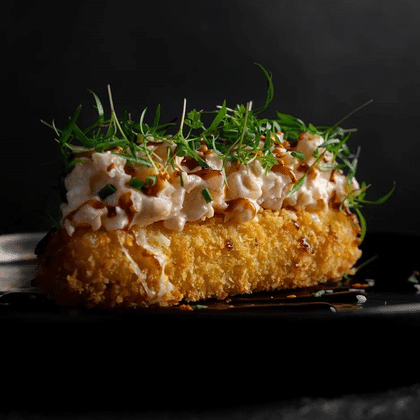 Сырный крокет с креветкой трюфельным унаги соус ментайко