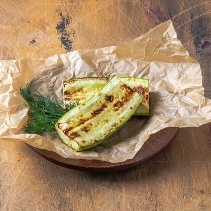 Кабачки на углях