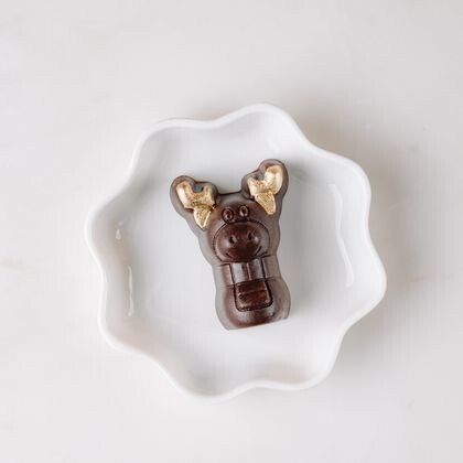 Конфета темный шоколад