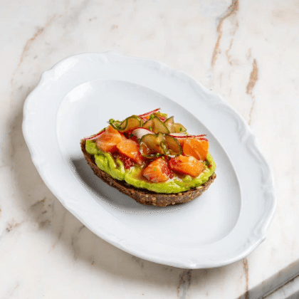 Тост с лососем