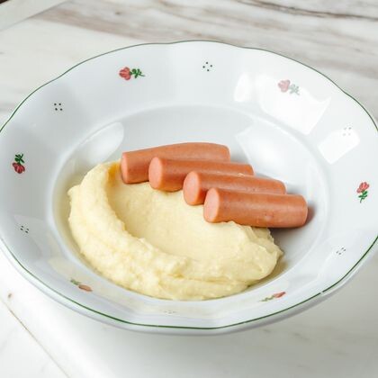 Детские венские сосиски с картофельным пюре