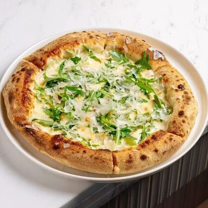 Пицца четыре сыра