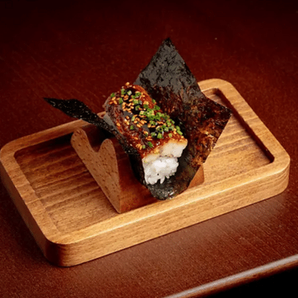 Угорь, огурец