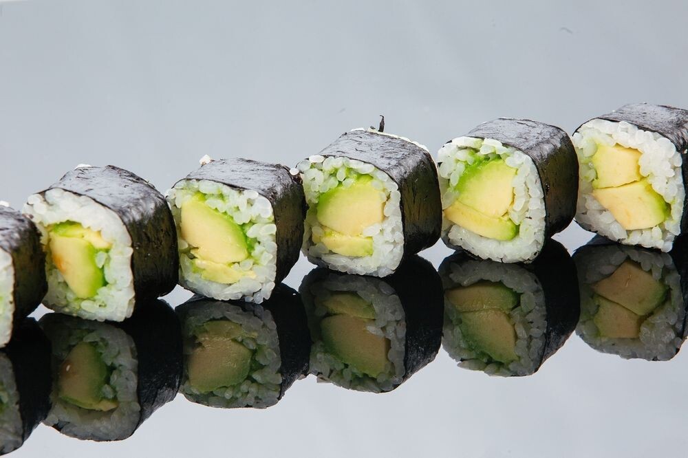 Ролл "Авокадо маки"