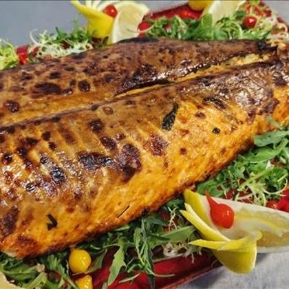 БАНКЕТ - Хвост лосося, фаршированный креветками