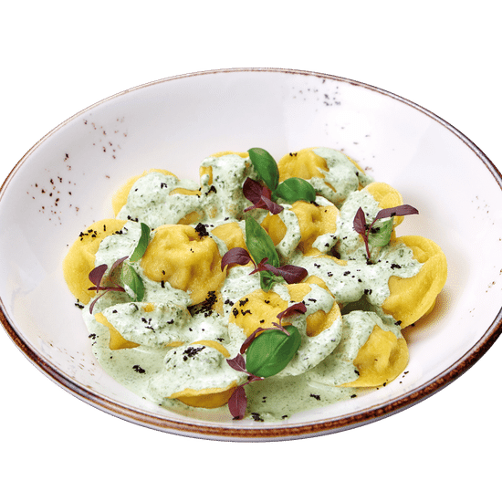 Пельмени с судаком и лососем в соусе Бер Блан