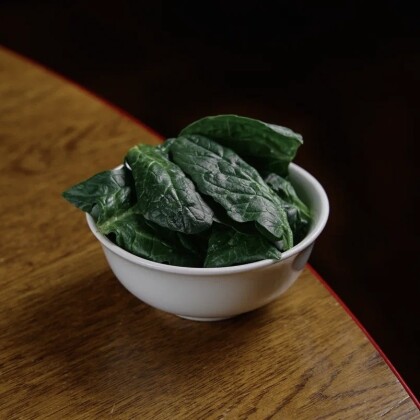 Шпинат свежий