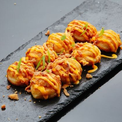 Такояки с ветчиной и сыром