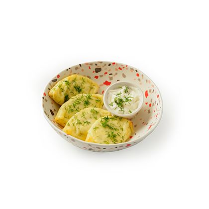 Лапунь с зеленью и сметаной