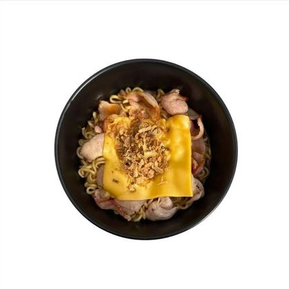 Классический рамен с беконом