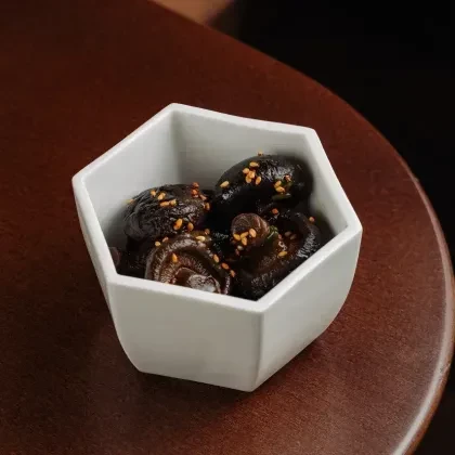 Грибы шиитаки маринованные