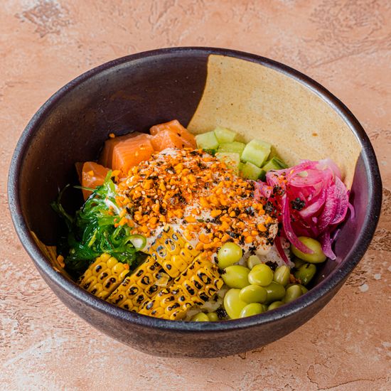 Поке с лососем