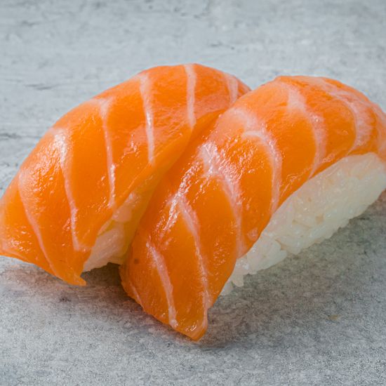 Суши Лосось