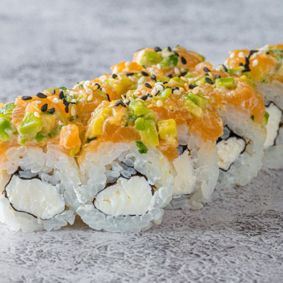 С тартаром из лосося