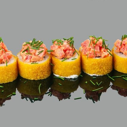 Темпура ролл "Тартар тунец спайси"