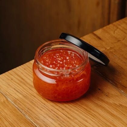 Банка красной икры