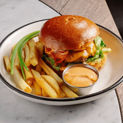 Брюггер с котлетой из говядины