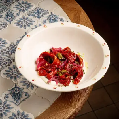 Печеные перцы с анчоусом и лабне