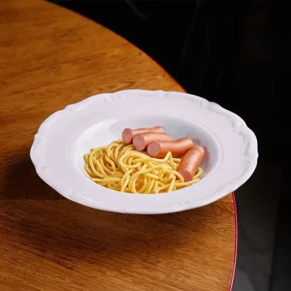 Спагетти аль буро с венскими сосисками