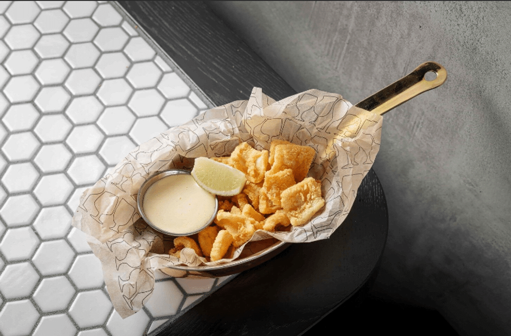 Кальмар фри с соусом Айоли