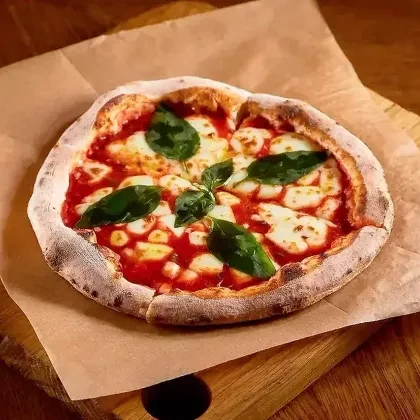 Пицца "Маргарита"