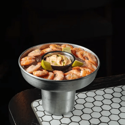 Плато из креветок с азиатским соусом