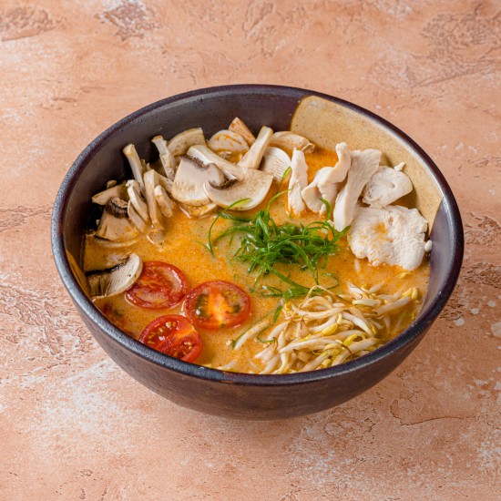 Том ям с курицей