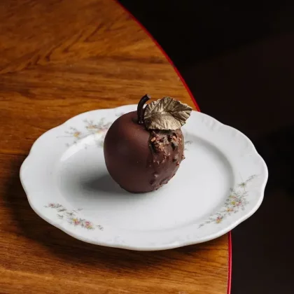 Постное яблоко