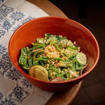 Зеленый салат Грис