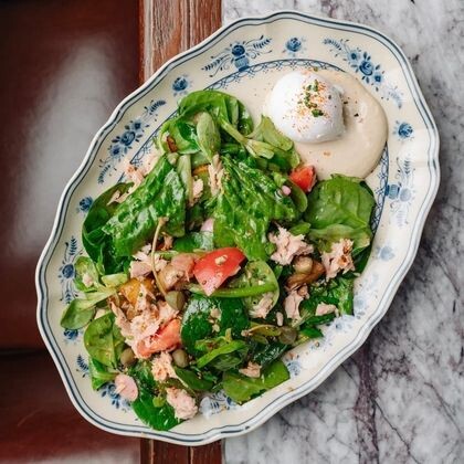 Салат с тунцом