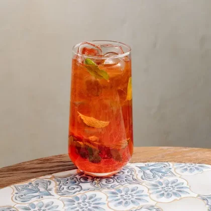 Домашний лимонад 1л Клубника-Мелиса