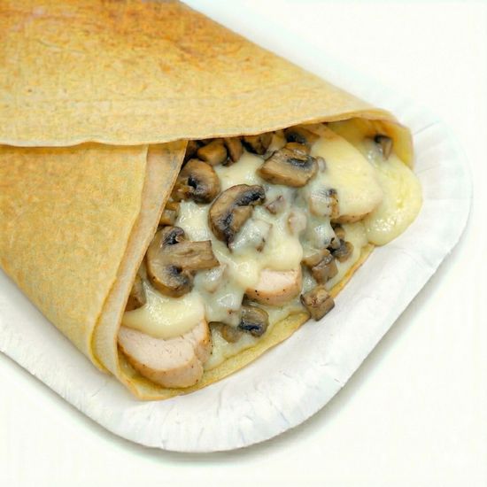 Блинчик Курица,грибы и сыр
