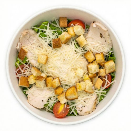 Салат Цезарь с курицей