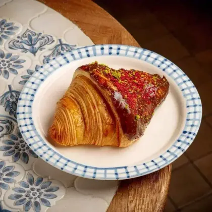 Круассан фисташковый