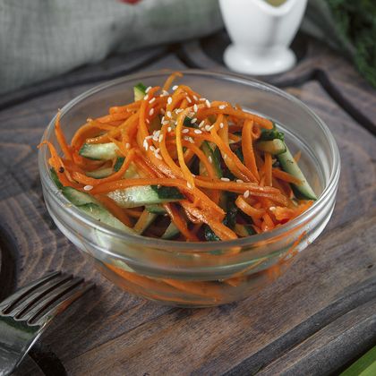 Дост. Салат с морковью и огурцом 150гр