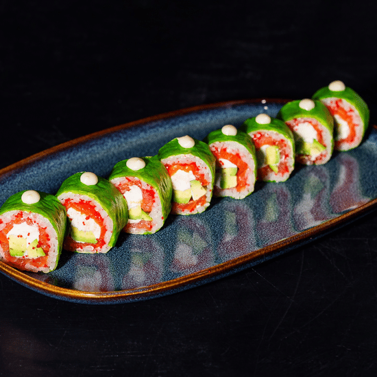 Нежный с копченой форелью