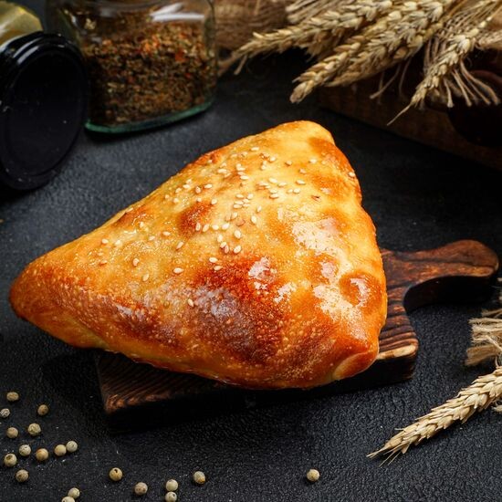 Пирожок с  курицей